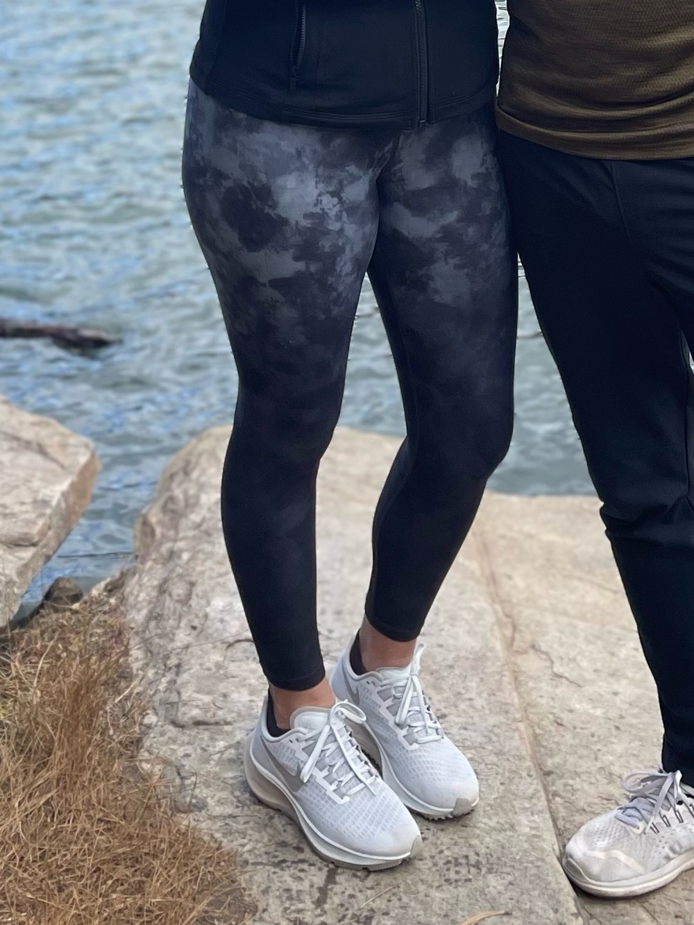 Black tie-dye Athleta leggings